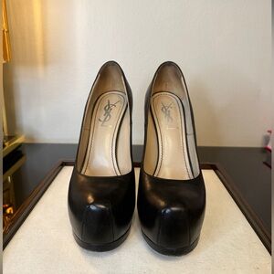 Yves Saint Laurent Women's Black Leather Pumps Tribtoo